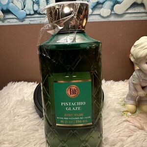 Bath & Body Works Pistachio Glaze Body Wash NEW